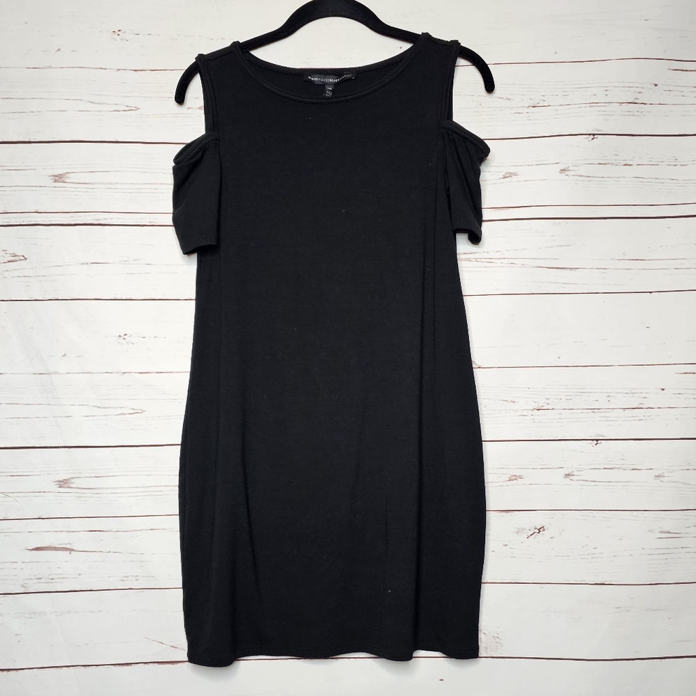 White House Black Market Black Cold-Shoulder Shift Dress